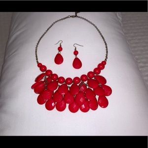Red statement necklace w/ matching earrings